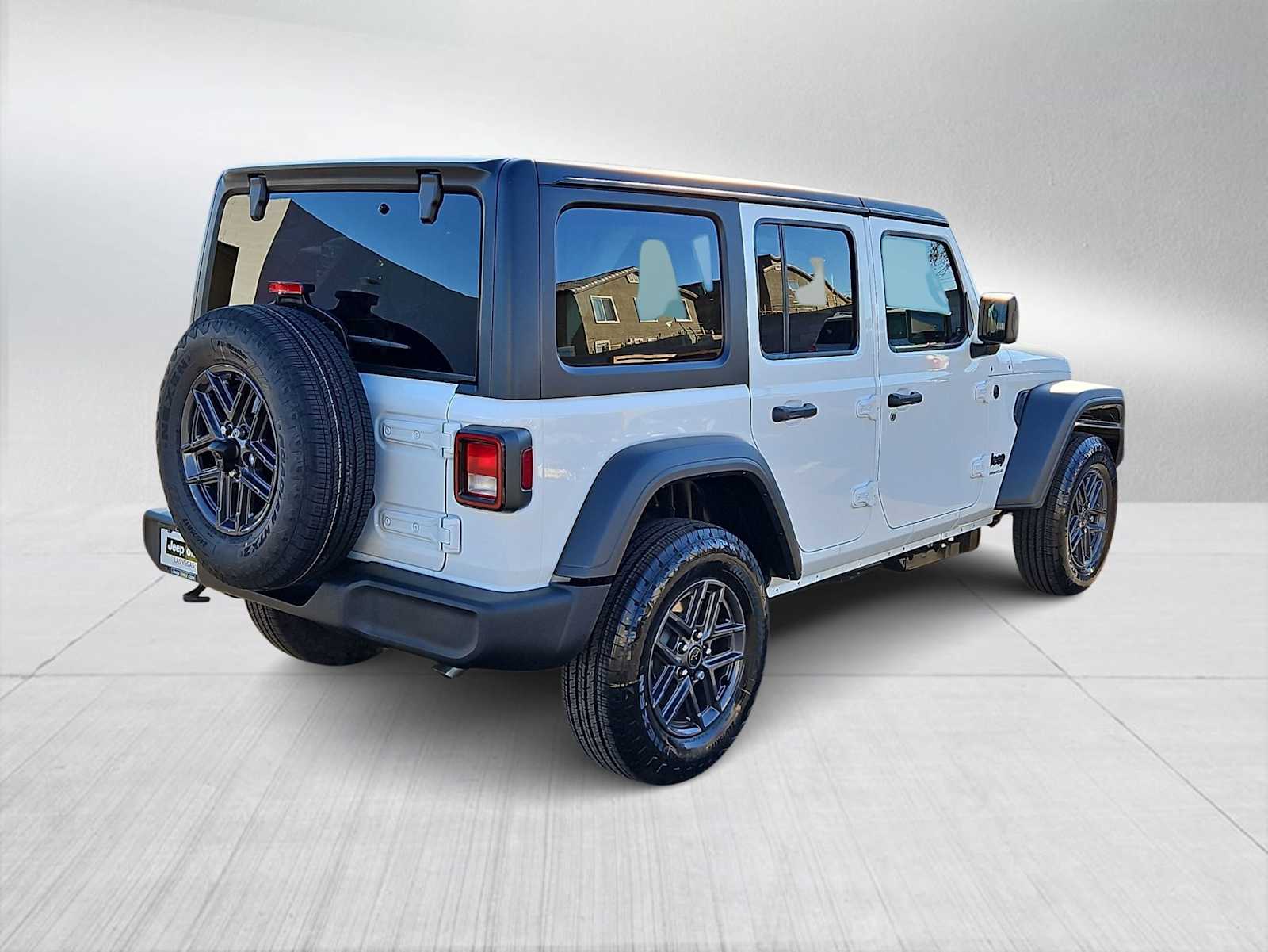 Thumbnail: 2026 Jeep Wrangler - 8