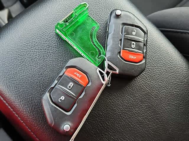 Thumbnail: 2023 Jeep Wrangler - 33