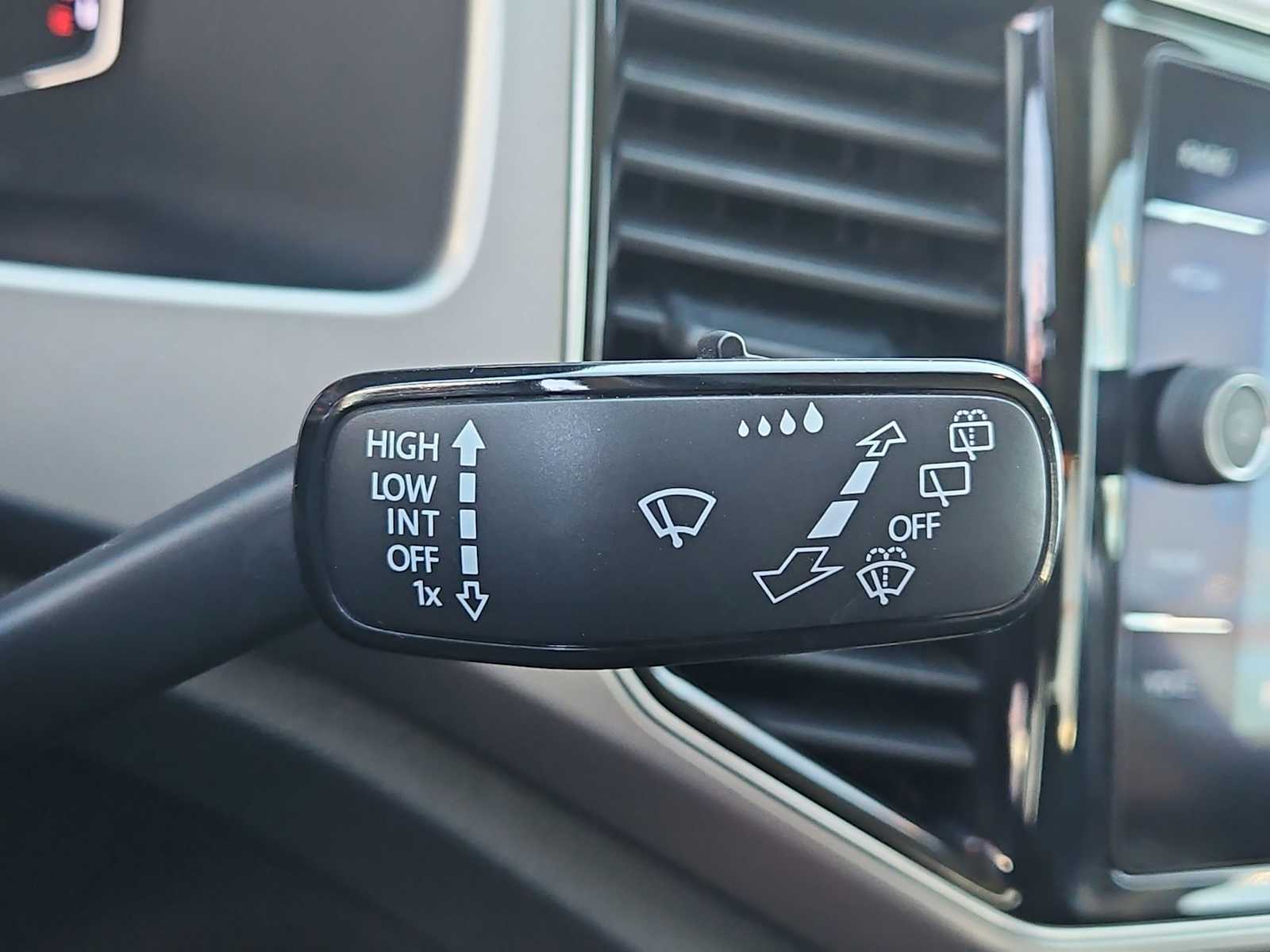 2019 Volkswagen Atlas SEL 24