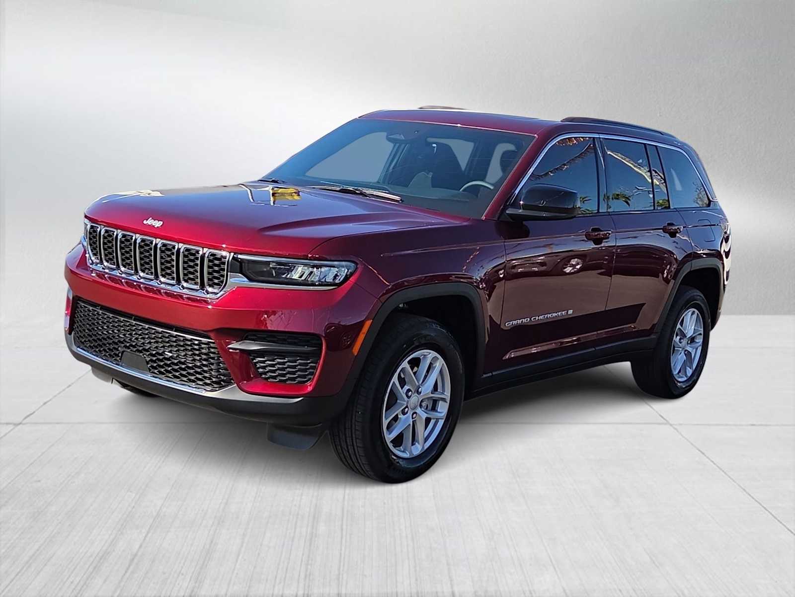 Thumbnail: 2025 Jeep Grand Cherokee - 4