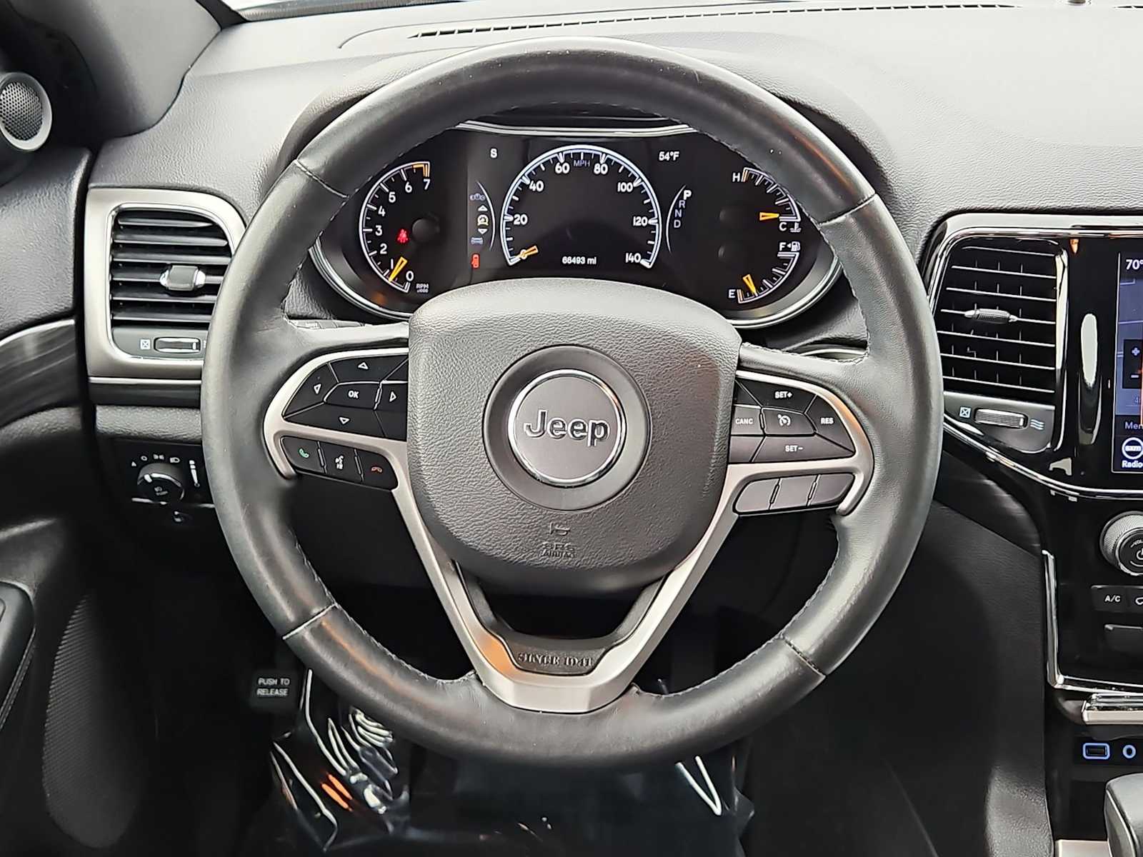 Thumbnail: 2019 Jeep Grand Cherokee - 23