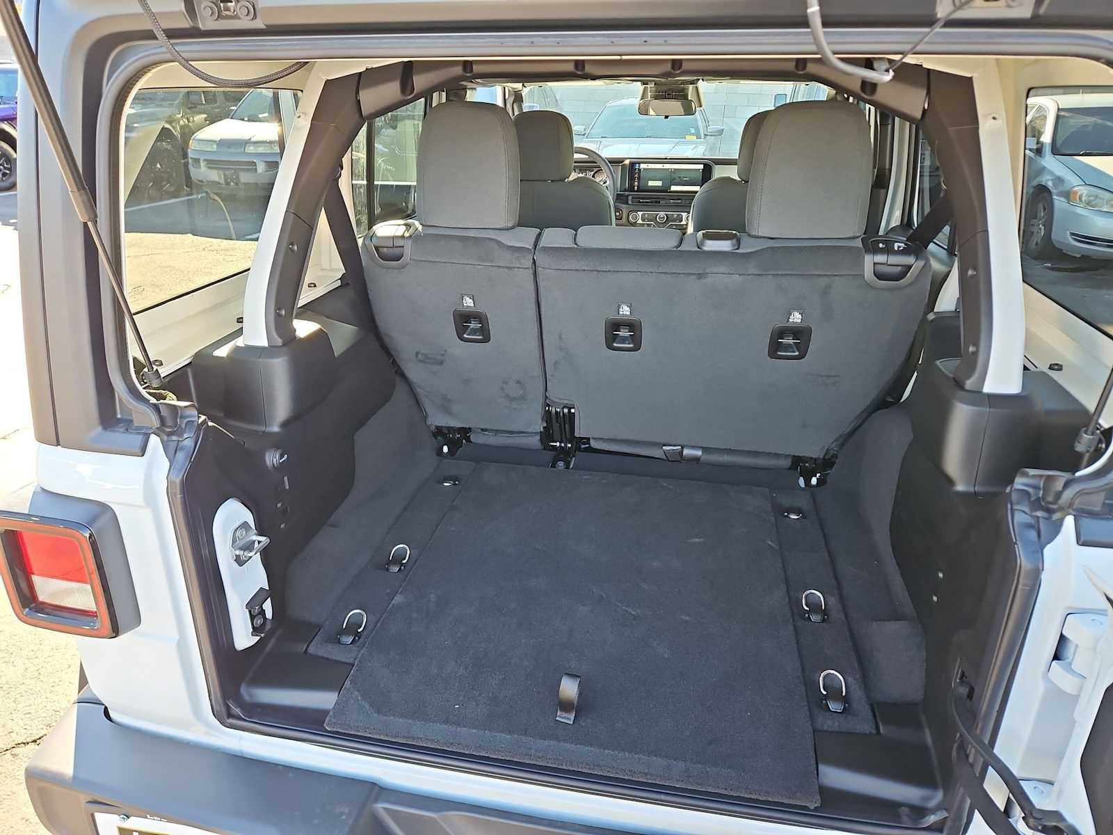 Thumbnail: 2026 Jeep Wrangler - 31