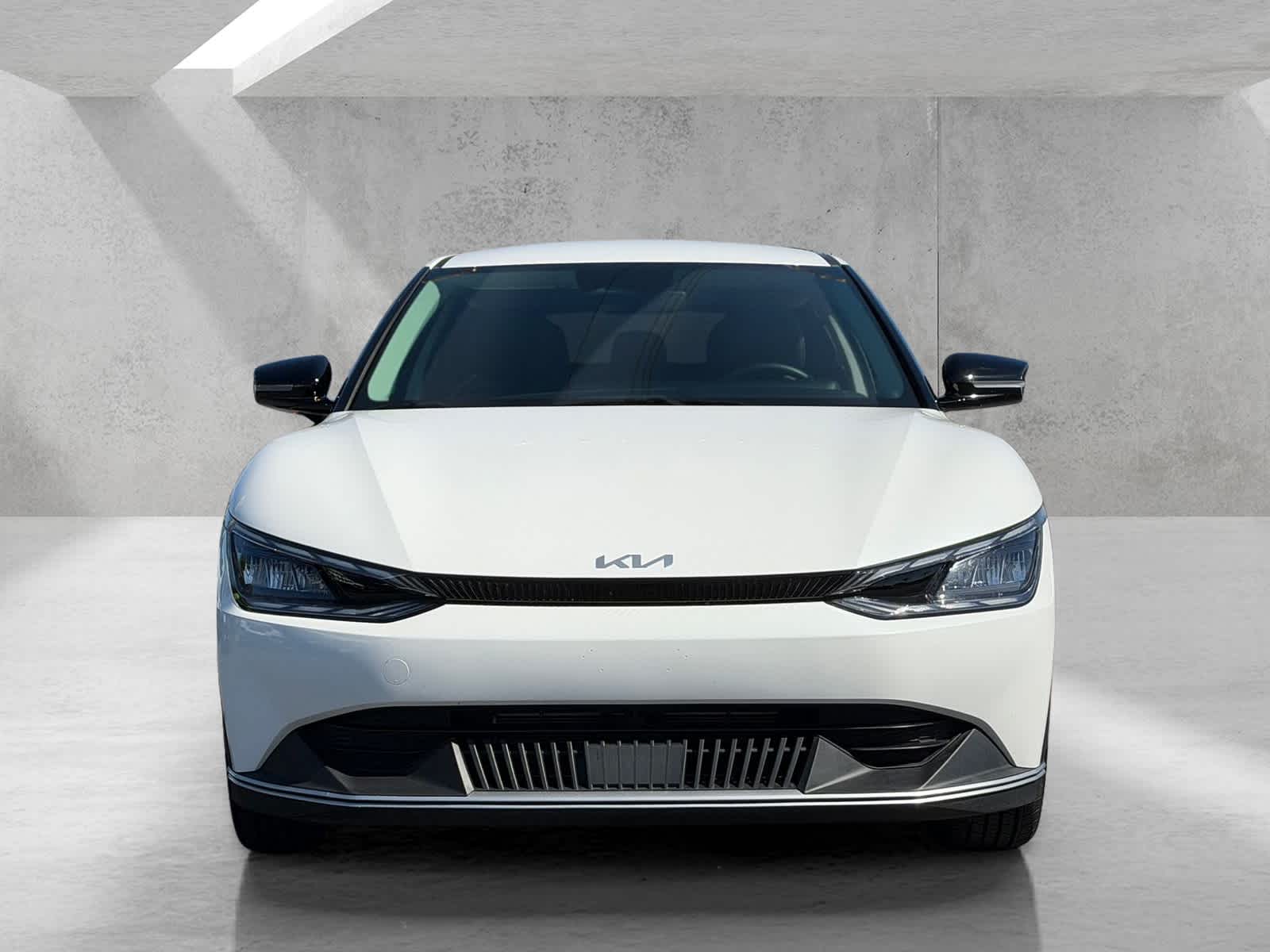 Thumbnail: 2024 Kia EV6 - 8