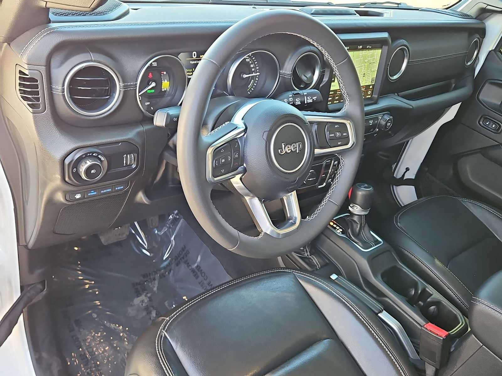 Thumbnail: 2023 Jeep Wrangler - 10