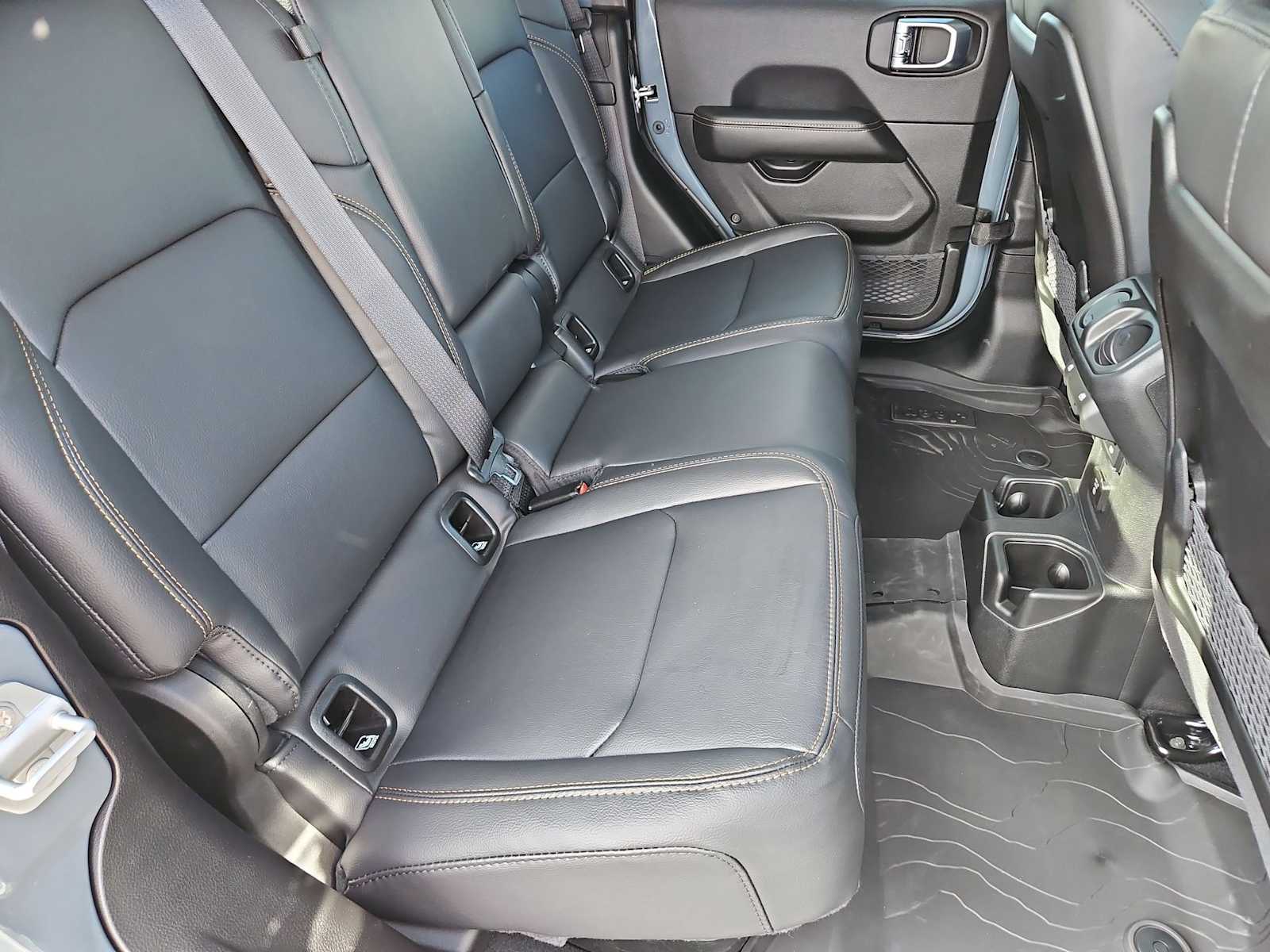 Thumbnail: 2026 Jeep Gladiator - 20