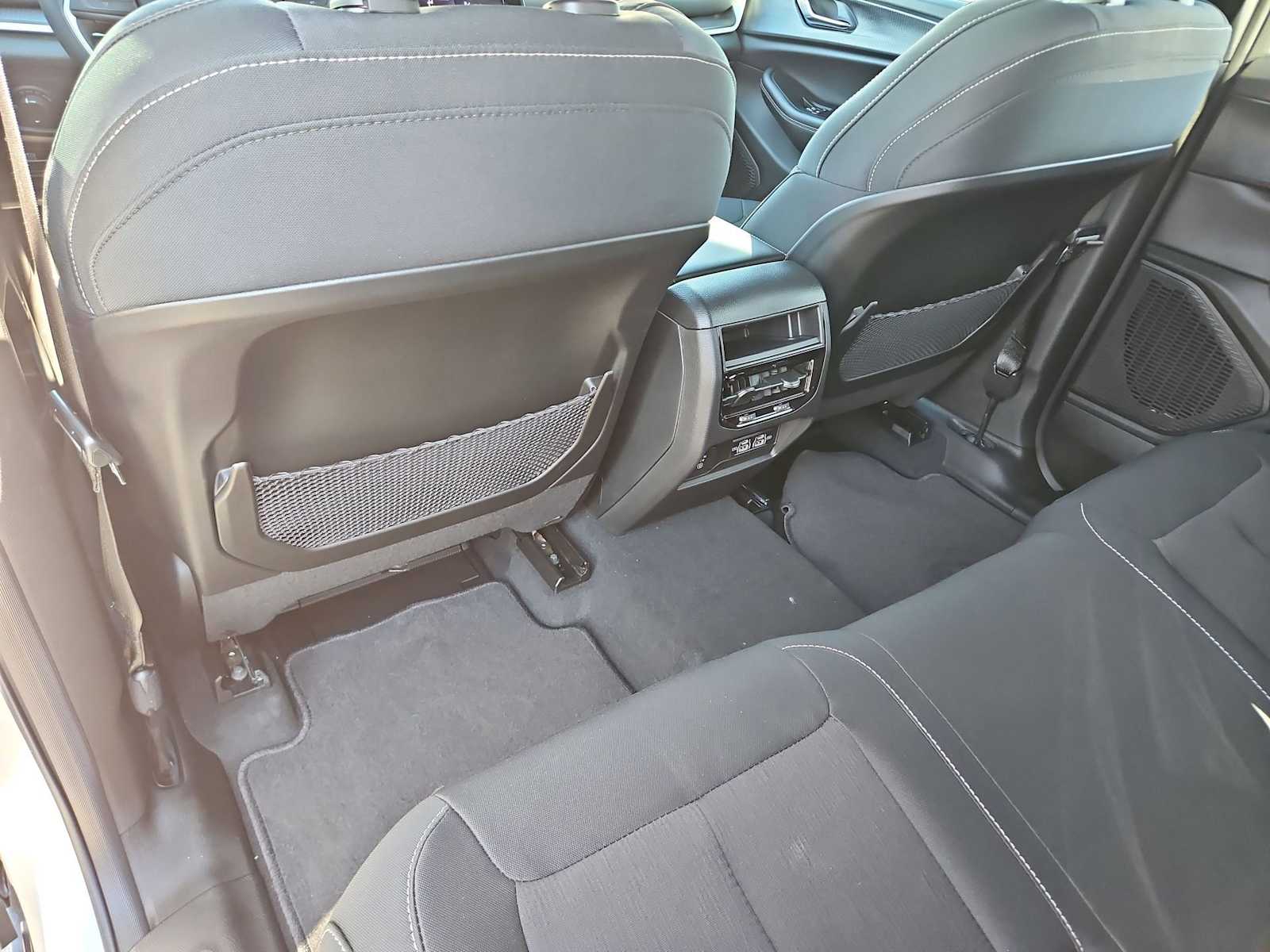 Thumbnail: 2026 Jeep Grand Cherokee - 18