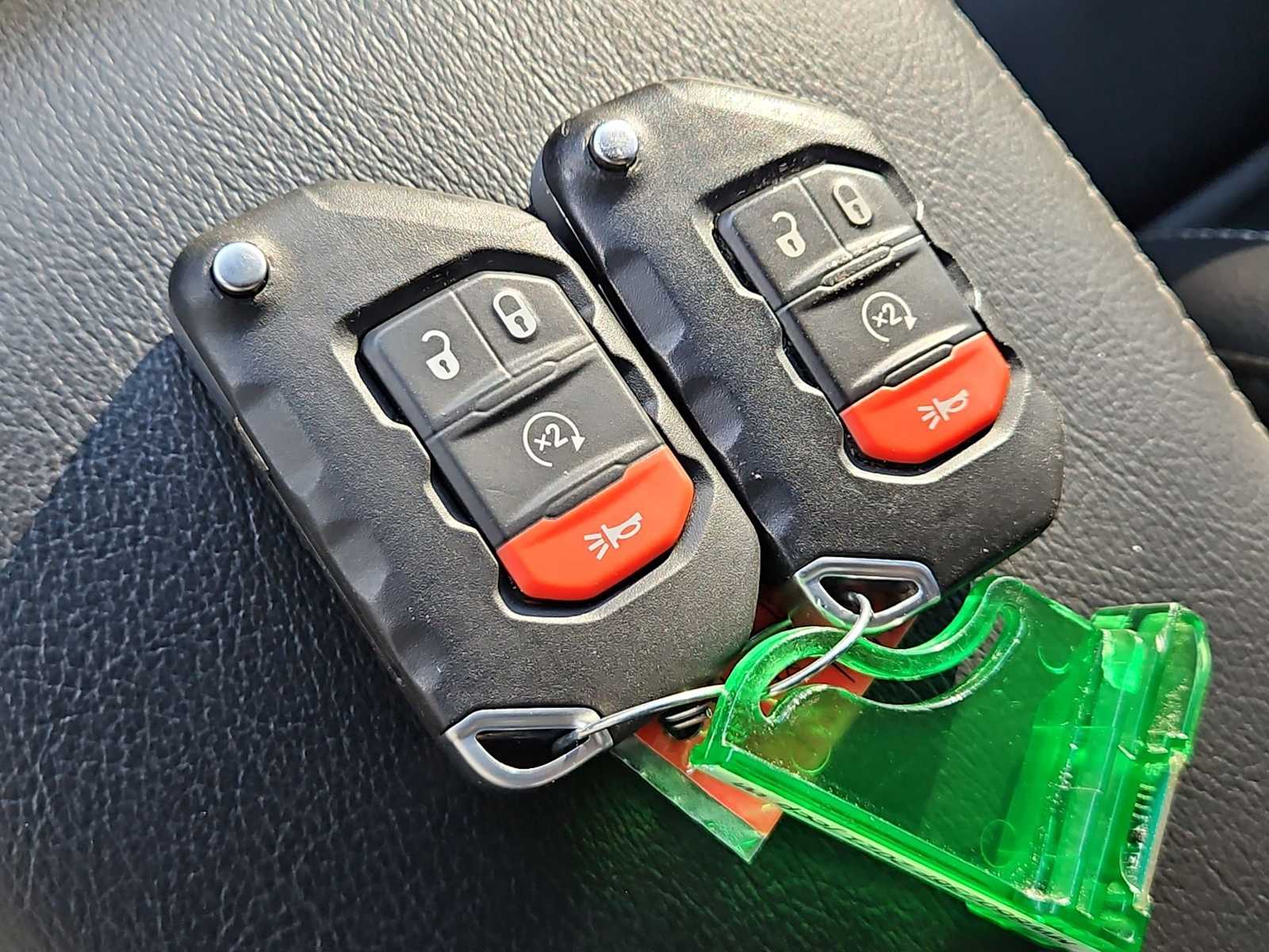 Thumbnail: 2021 Jeep Wrangler - 34