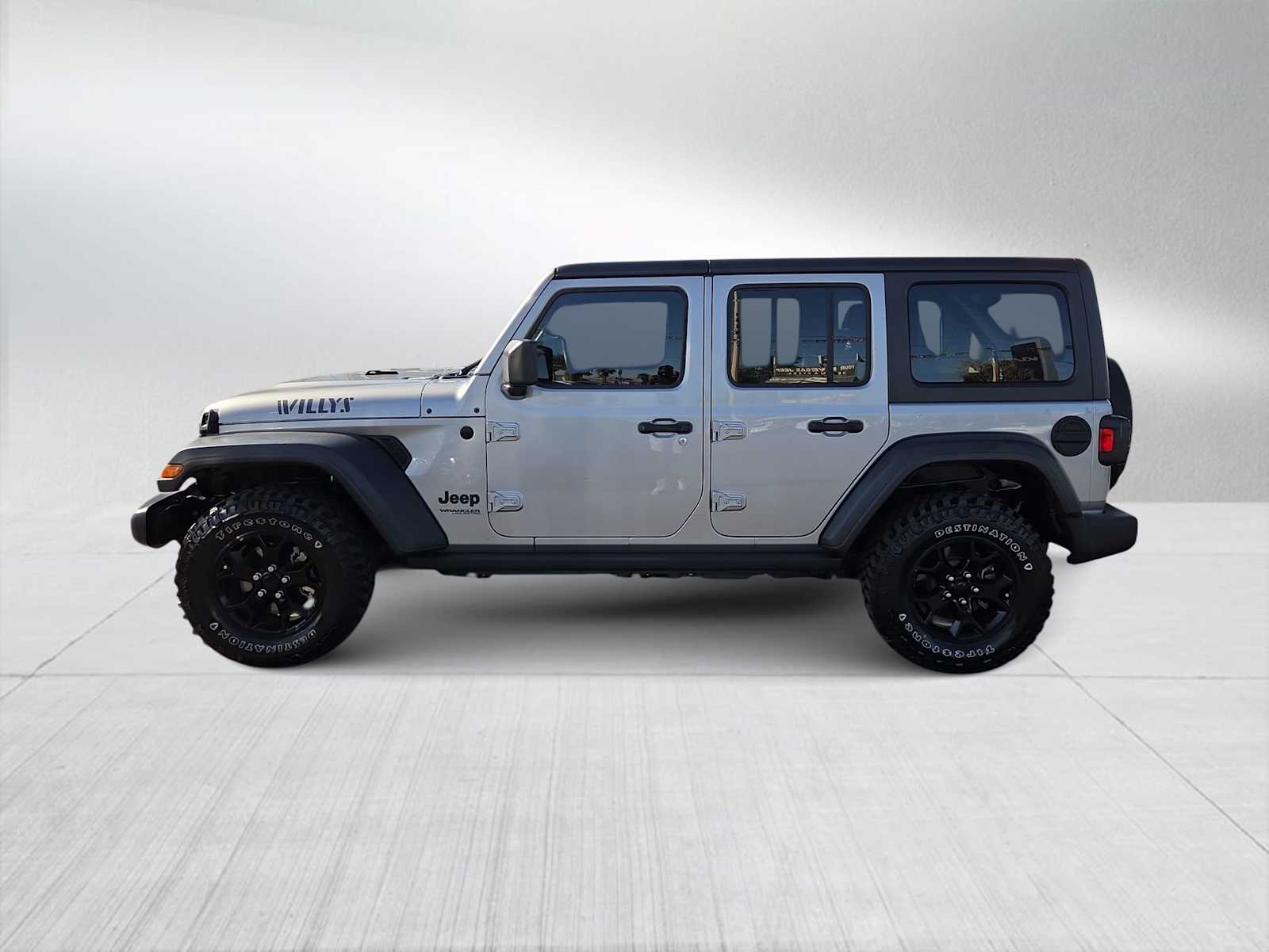 Thumbnail: 2021 Jeep Wrangler - 5