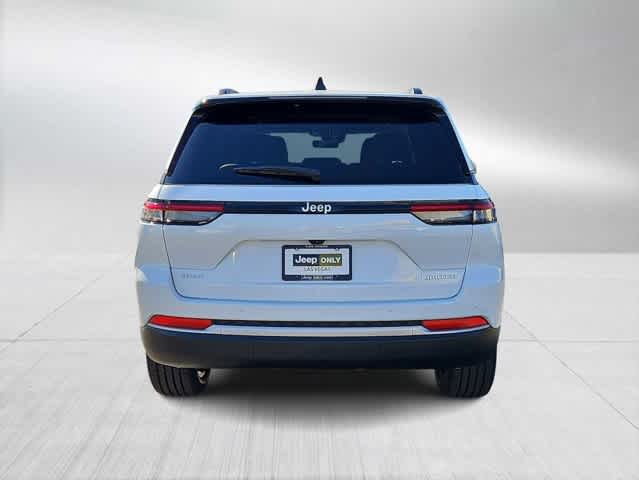 Thumbnail: 2026 Jeep Grand Cherokee - 7