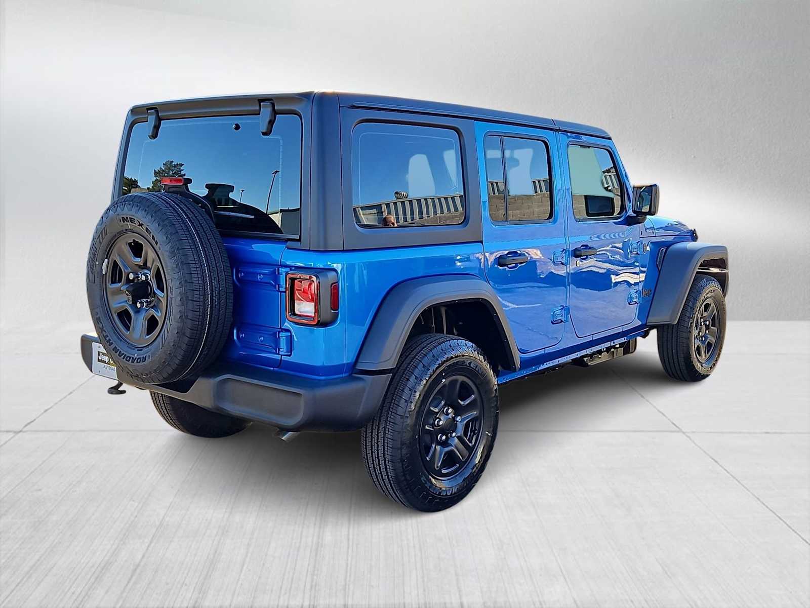 Thumbnail: 2026 Jeep Wrangler - 8