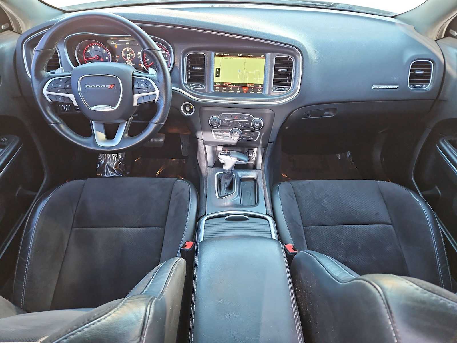 Thumbnail: 2017 Dodge Charger - 15