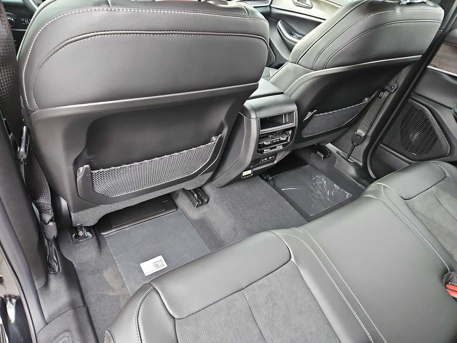 Thumbnail: 2026 Jeep Grand Cherokee - 18