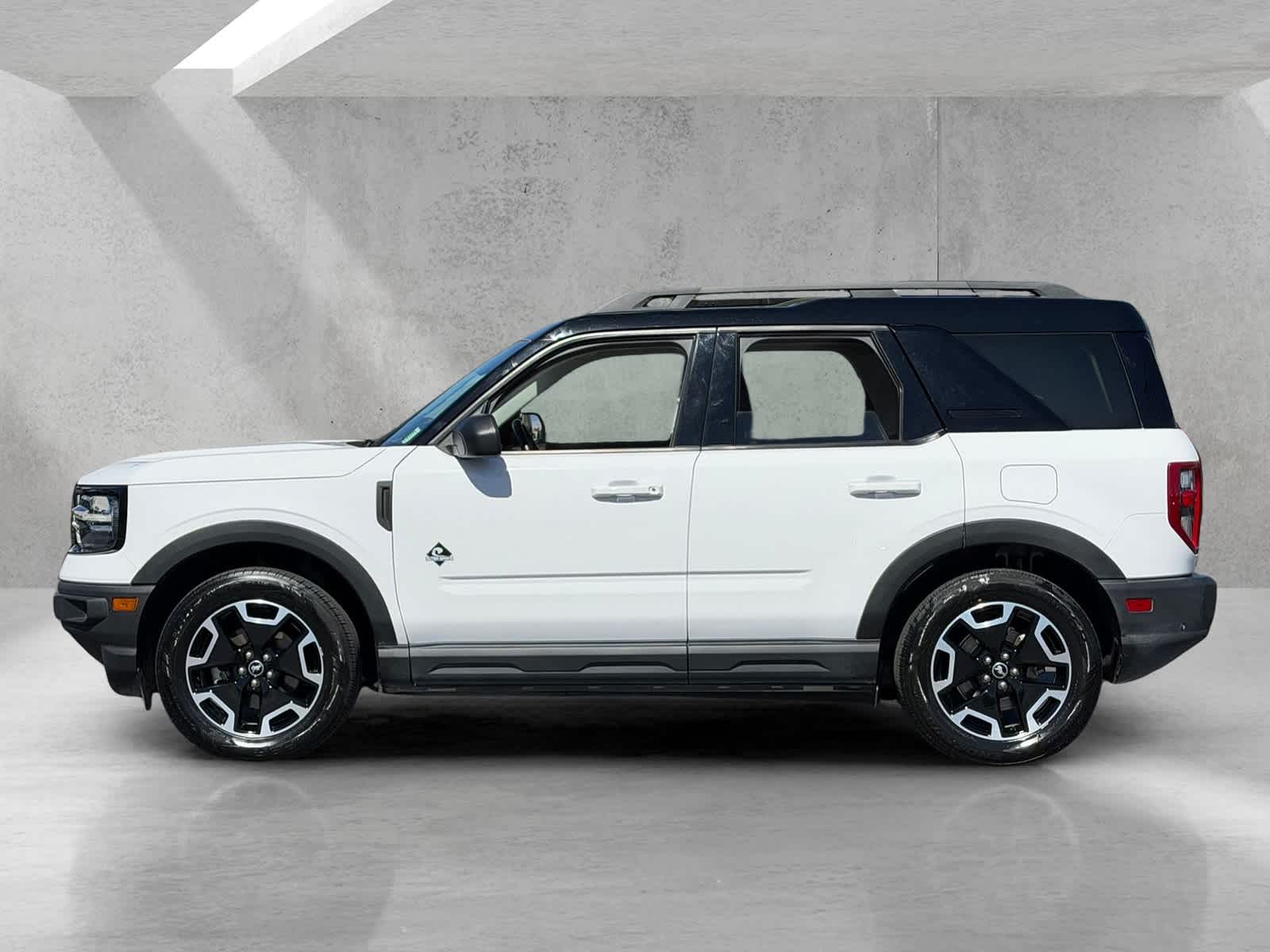 Thumbnail: 2023 Ford Bronco Sport - 2