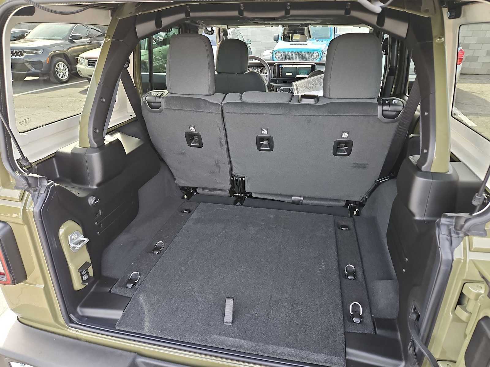 Thumbnail: 2026 Jeep Wrangler - 31