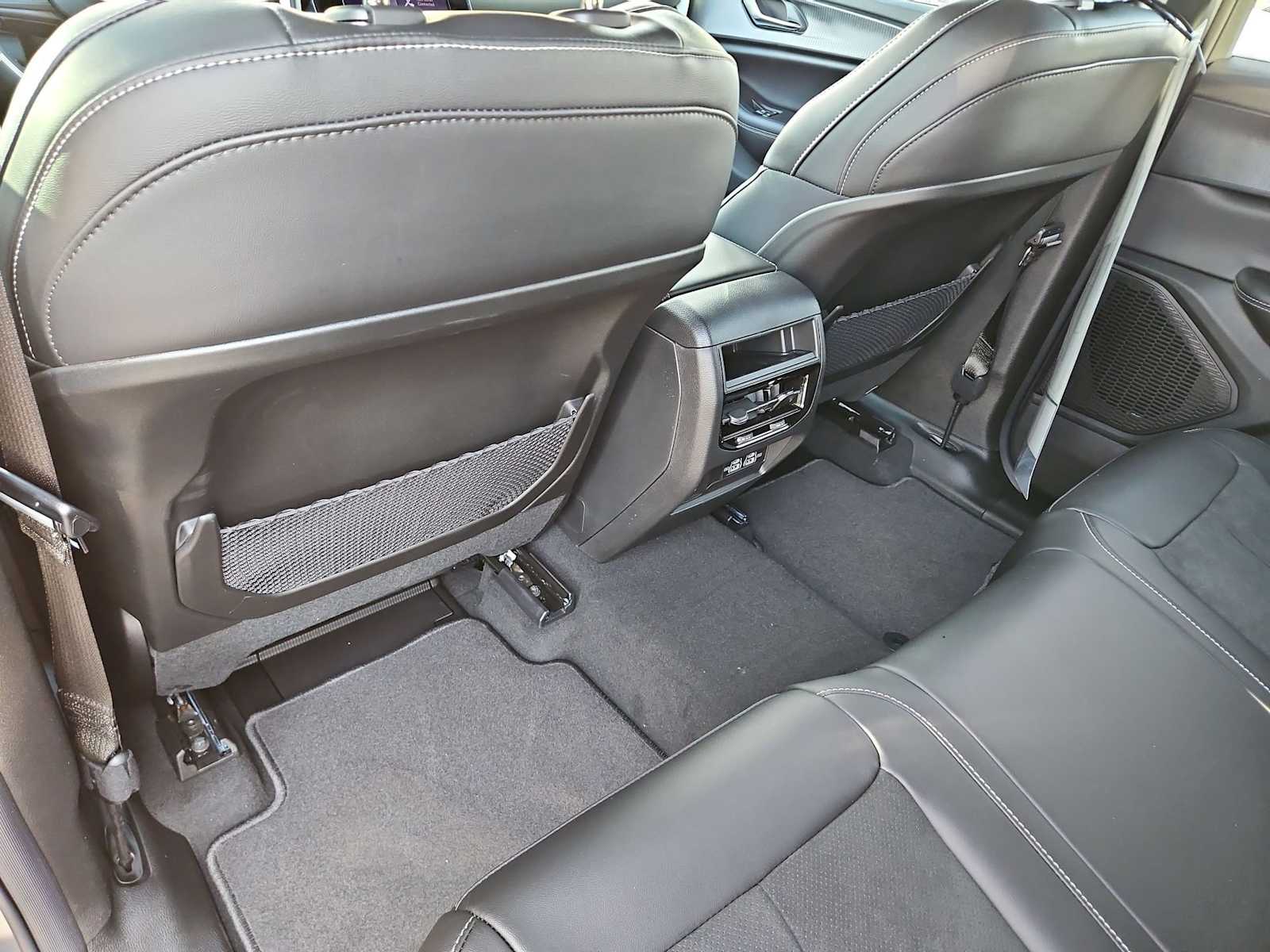 Thumbnail: 2025 Jeep Grand Cherokee - 18