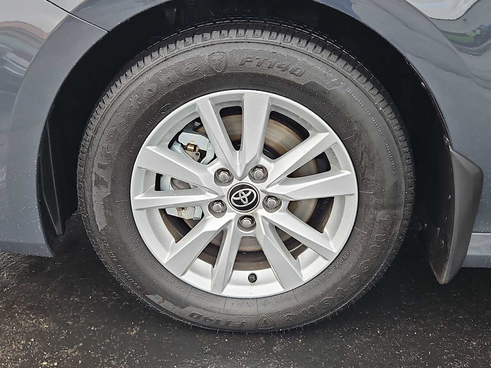 Thumbnail: 2025 Toyota Camry - 13