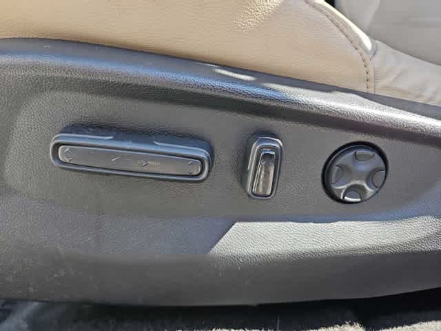 Thumbnail: 2019 Honda CR-V - 44