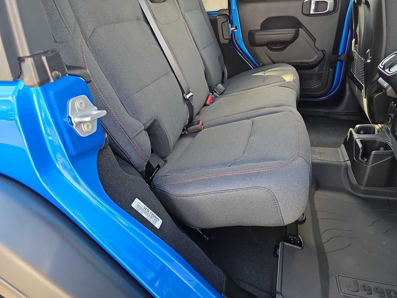 Thumbnail: 2025 Jeep Wrangler - 22