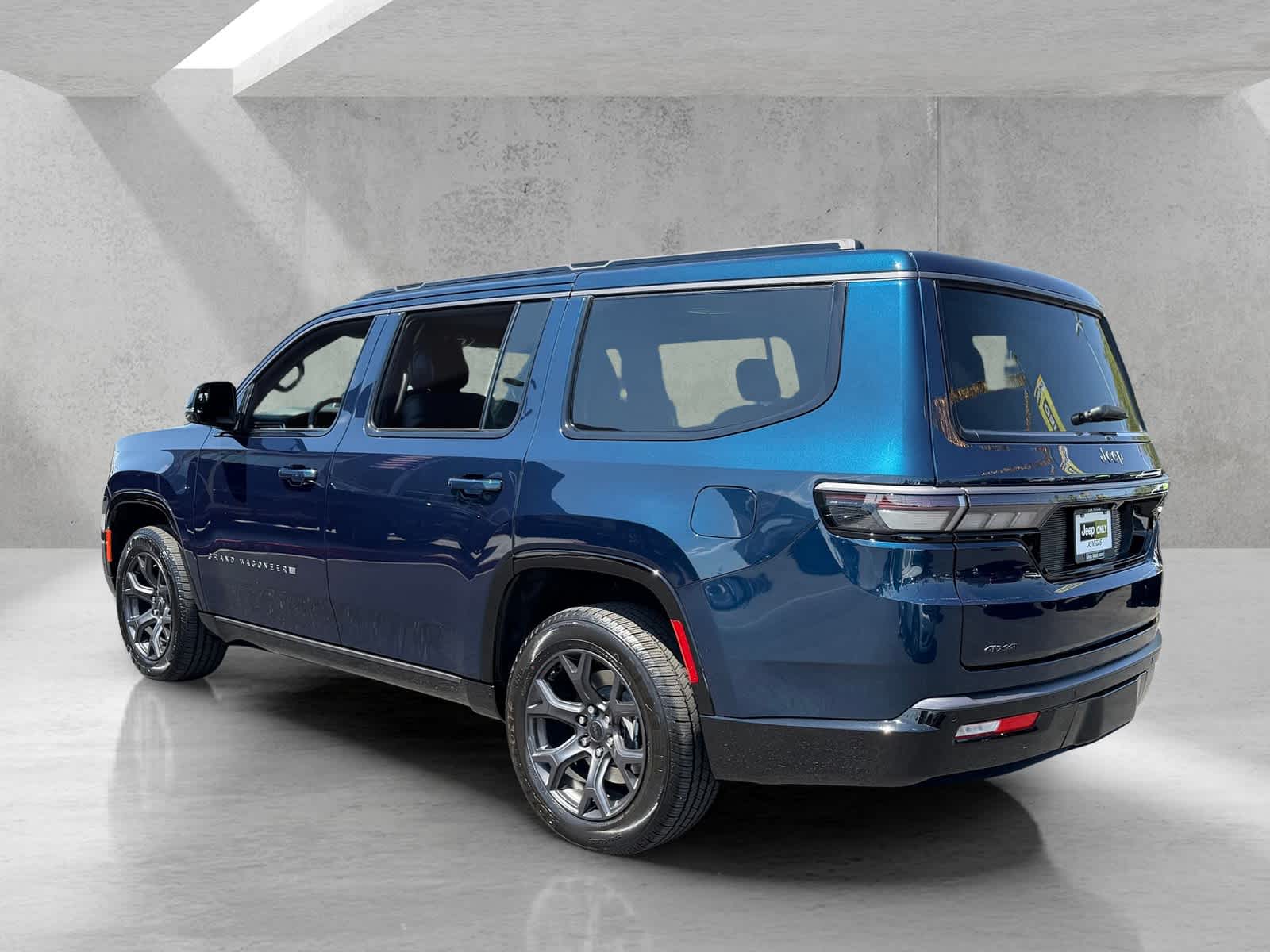 Thumbnail: 2026 Jeep Grand Wagoneer - 3