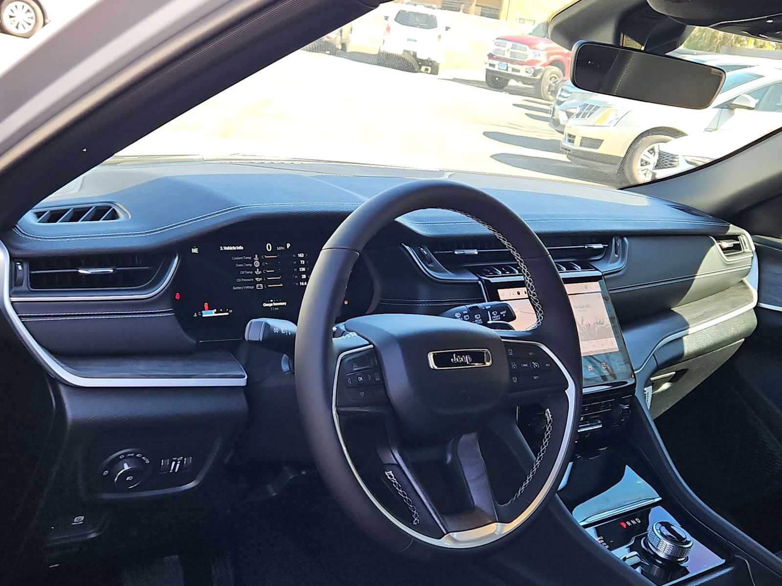 Thumbnail: 2025 Jeep Grand Cherokee - 10