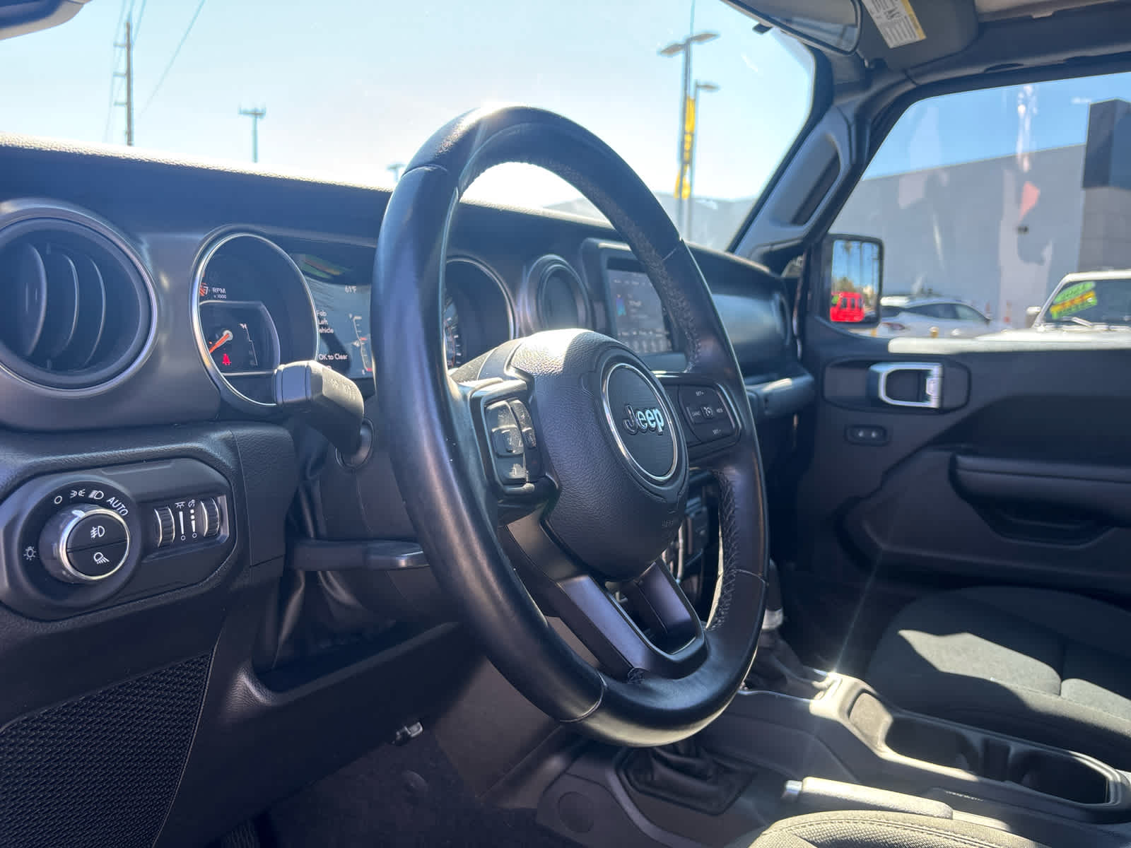 Thumbnail: 2022 Jeep Gladiator - 10