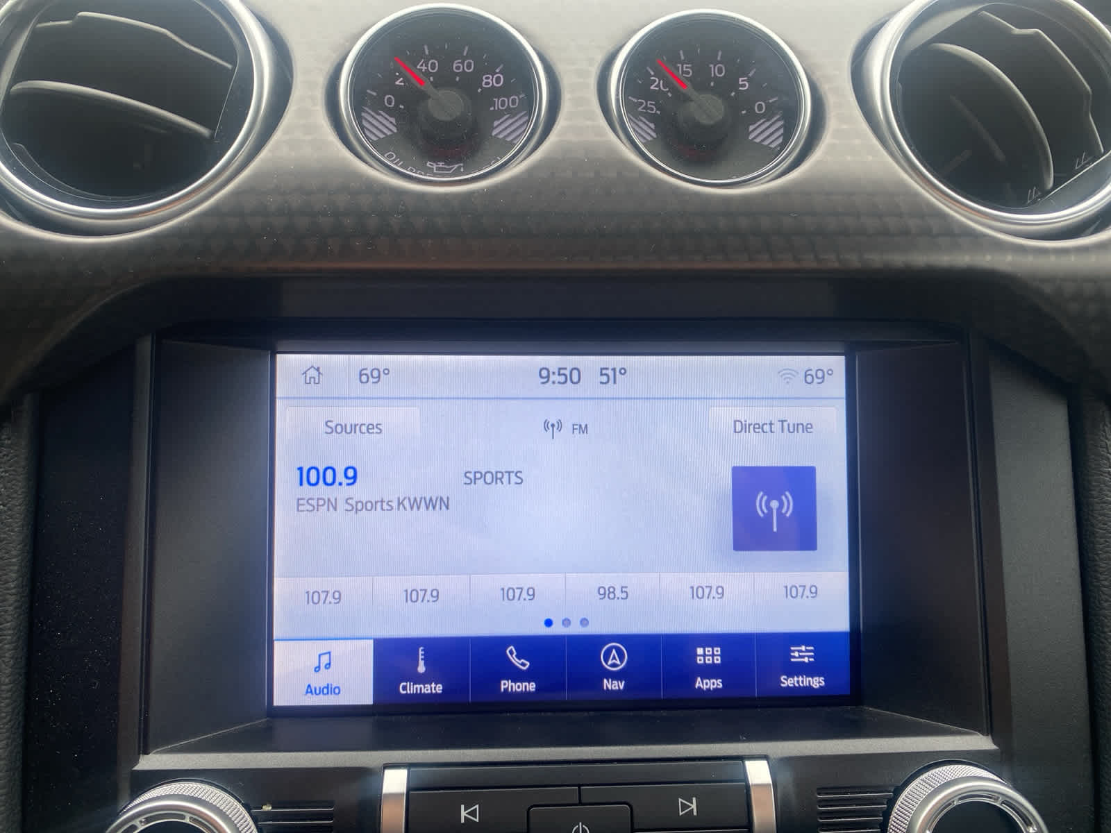 Thumbnail: 2022 Ford Mustang - 10