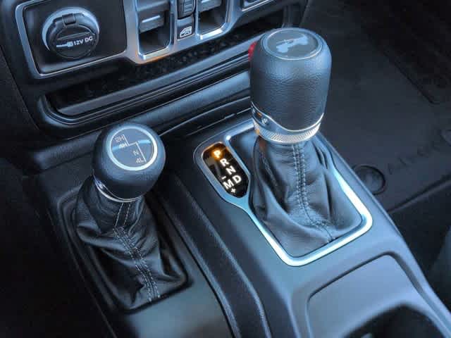 Thumbnail: 2026 Jeep Wrangler - 32