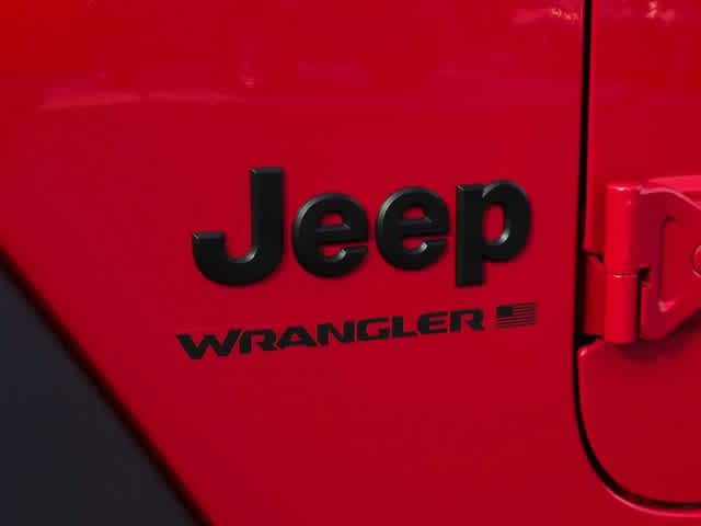 2026 Jeep Wrangler 4-Door Willys - Photo 11