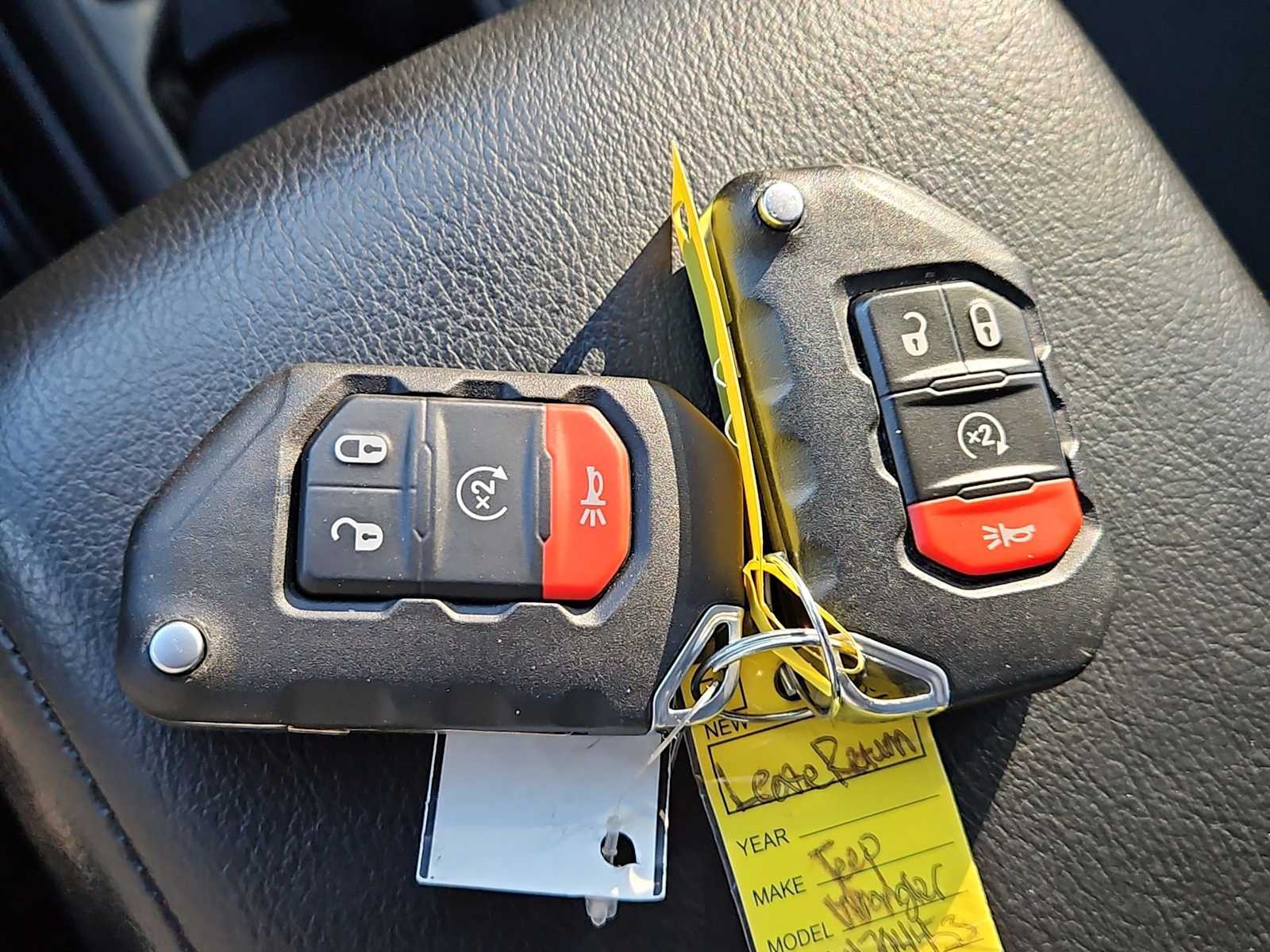 Thumbnail: 2021 Jeep Wrangler - 34