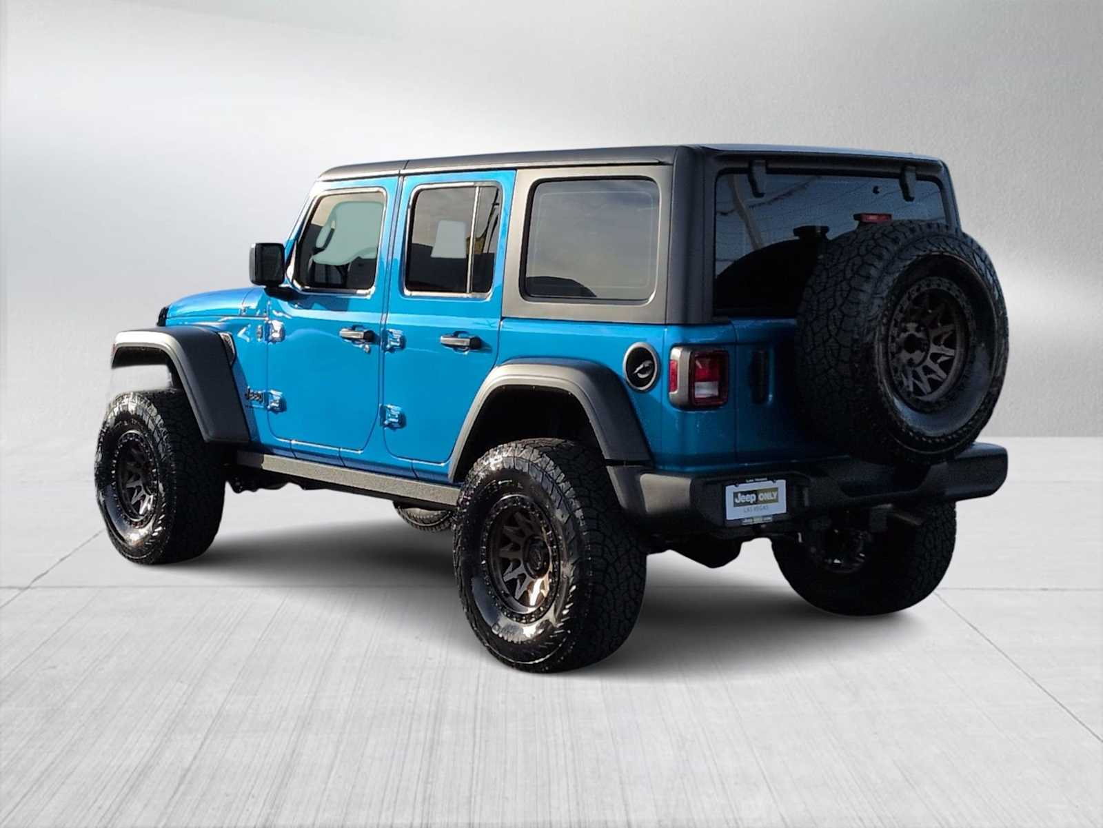 Thumbnail: 2026 Jeep Wrangler - 6