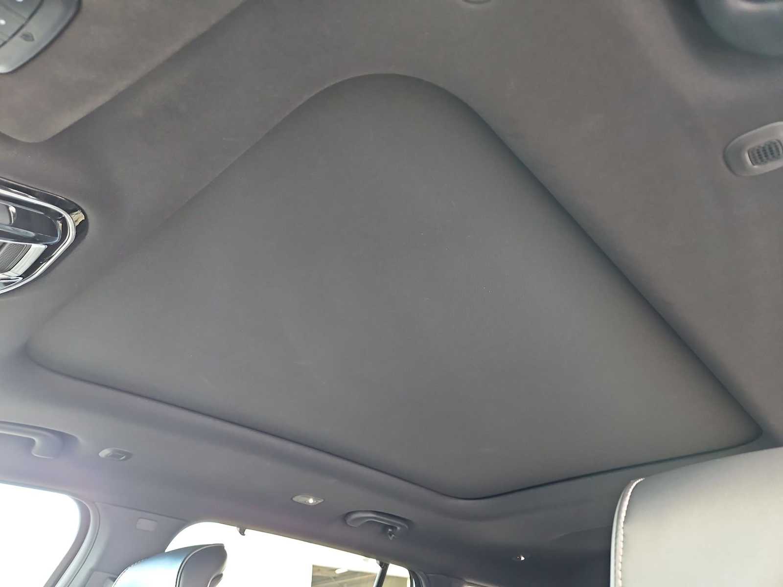 Thumbnail: 2022 Jeep Grand Cherokee L - 20