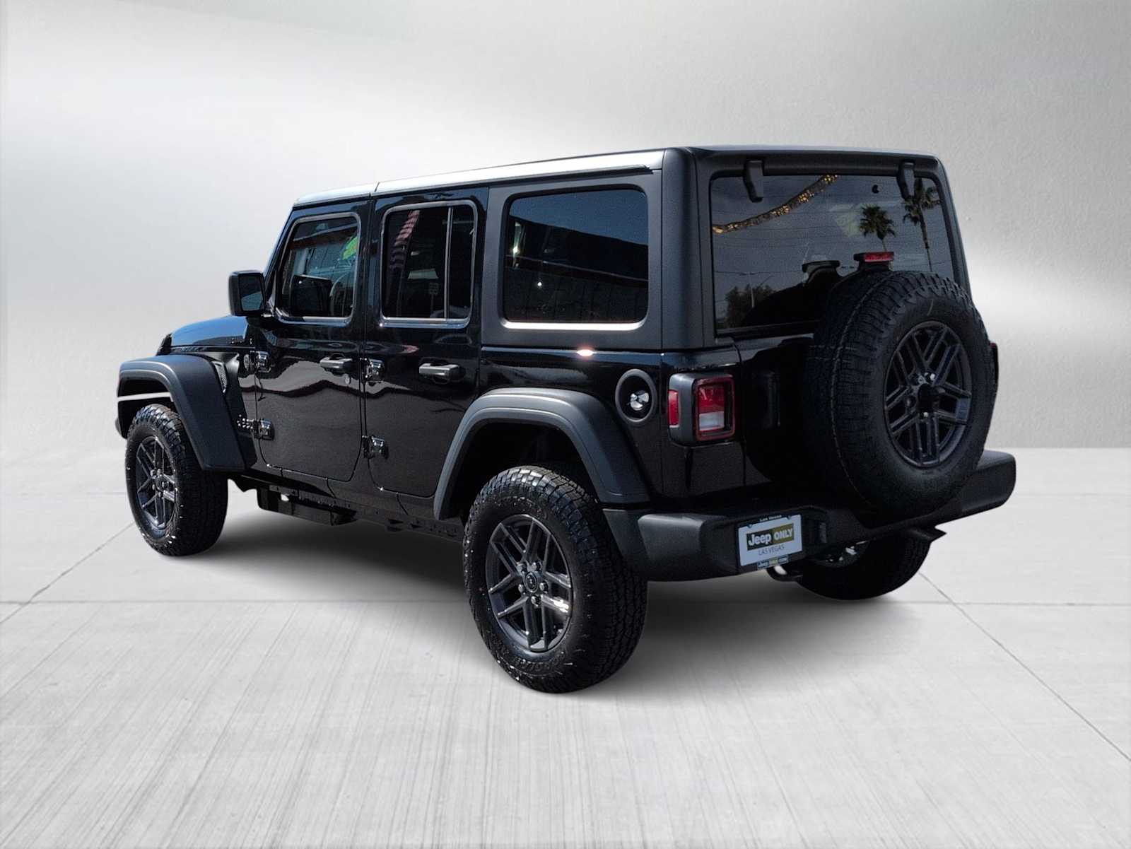 Thumbnail: 2026 Jeep Wrangler - 6