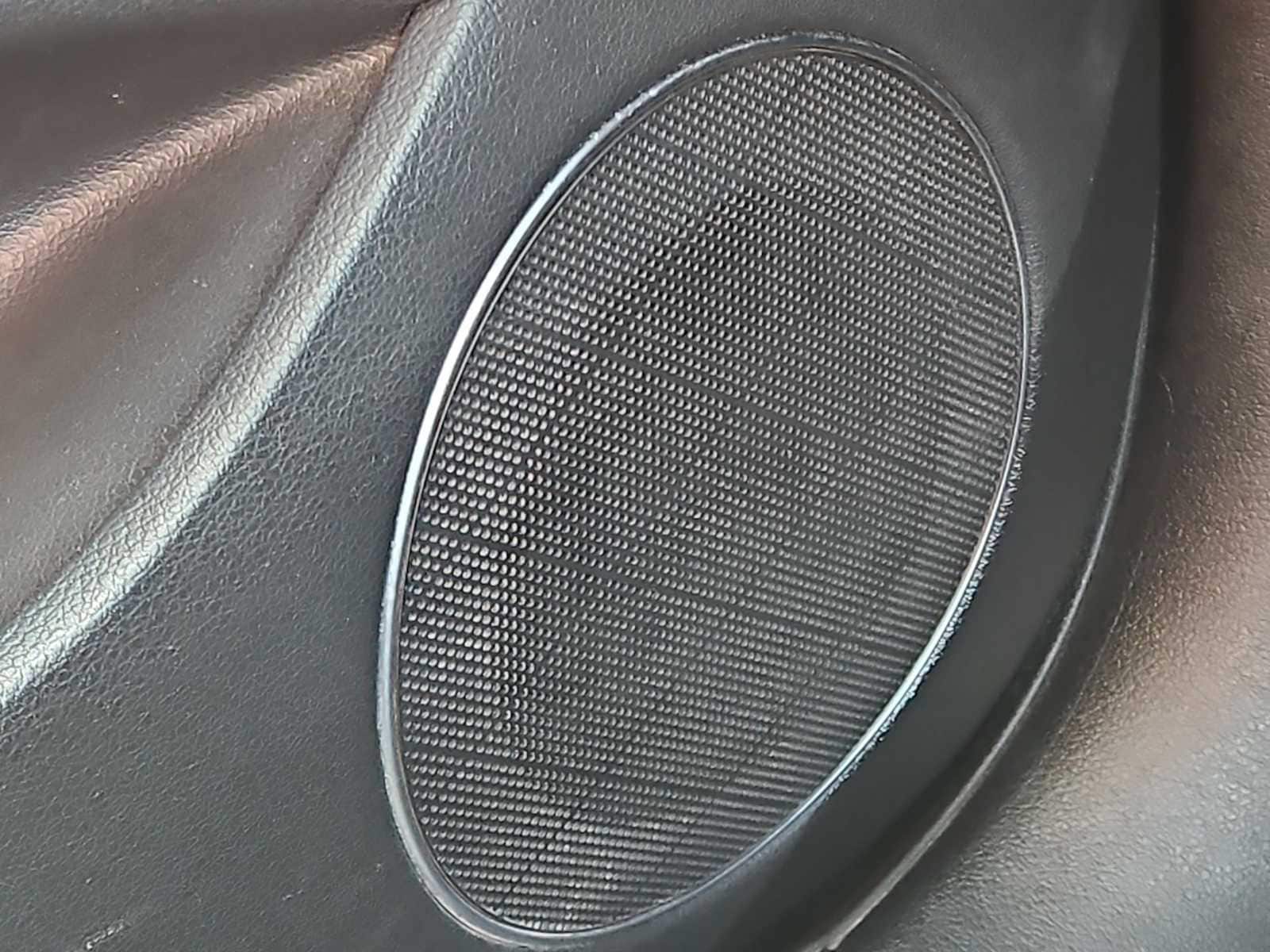 Thumbnail: 2021 Genesis G80 - 27