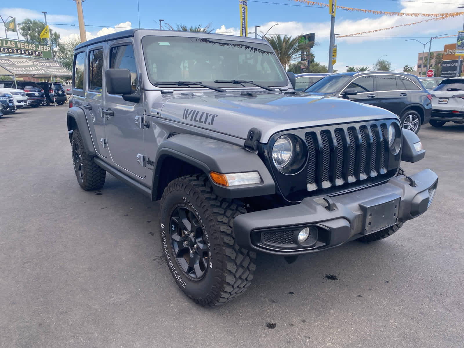 Thumbnail: 2021 Jeep Wrangler - 3
