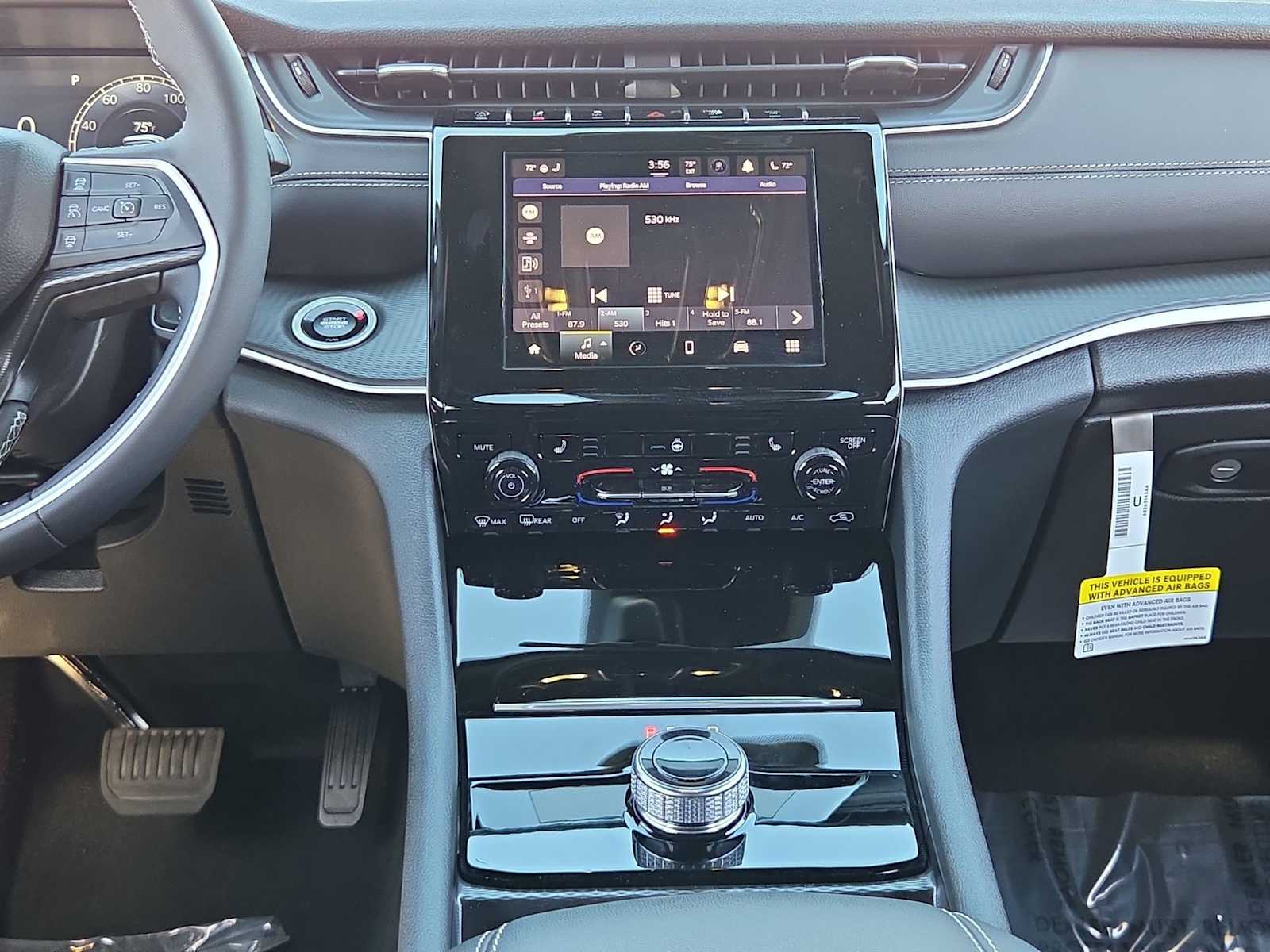 Thumbnail: 2025 Jeep Grand Cherokee - 27