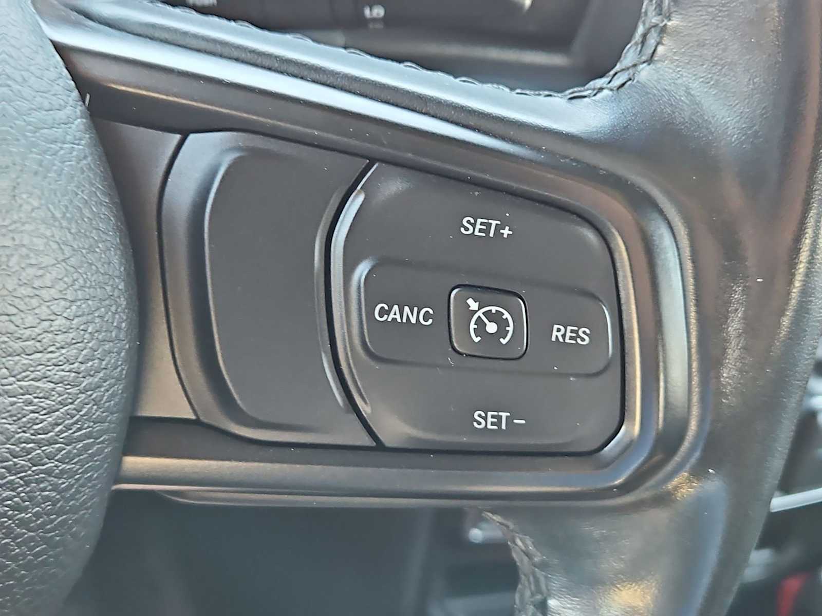 Thumbnail: 2021 Jeep Wrangler - 23