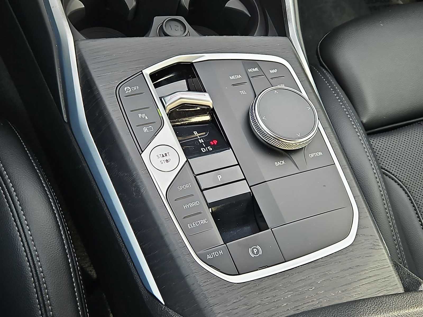 Thumbnail: 2023 BMW 3 Series - 32