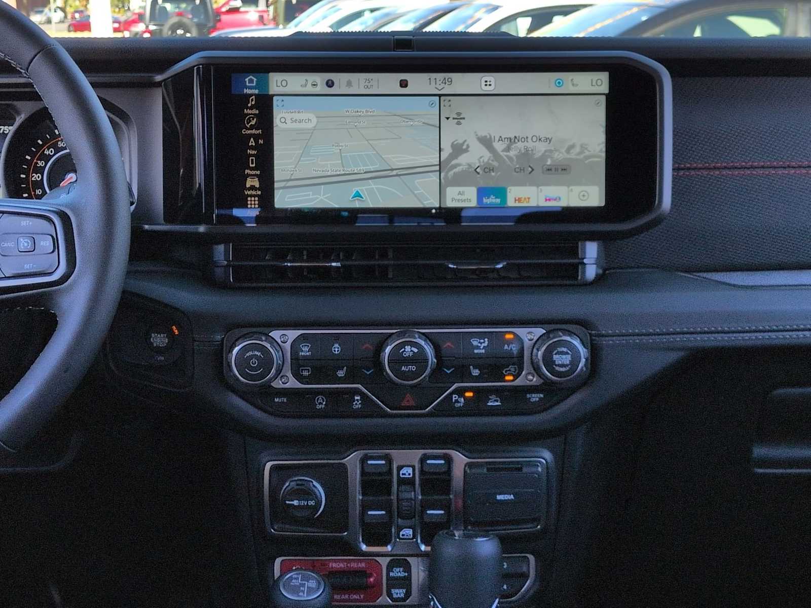 Thumbnail: 2025 Jeep Gladiator - 28