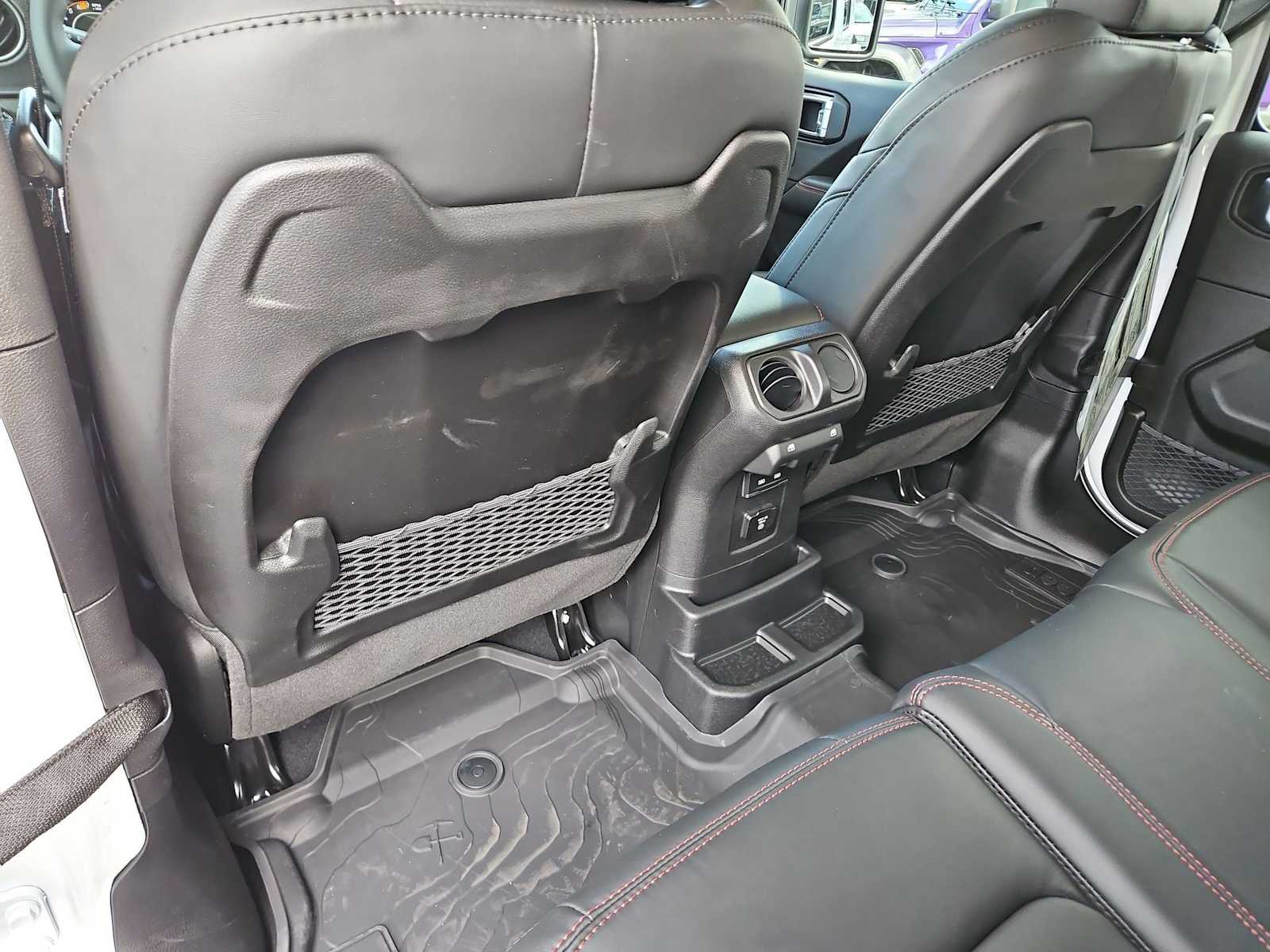 Thumbnail: 2026 Jeep Wrangler - 18