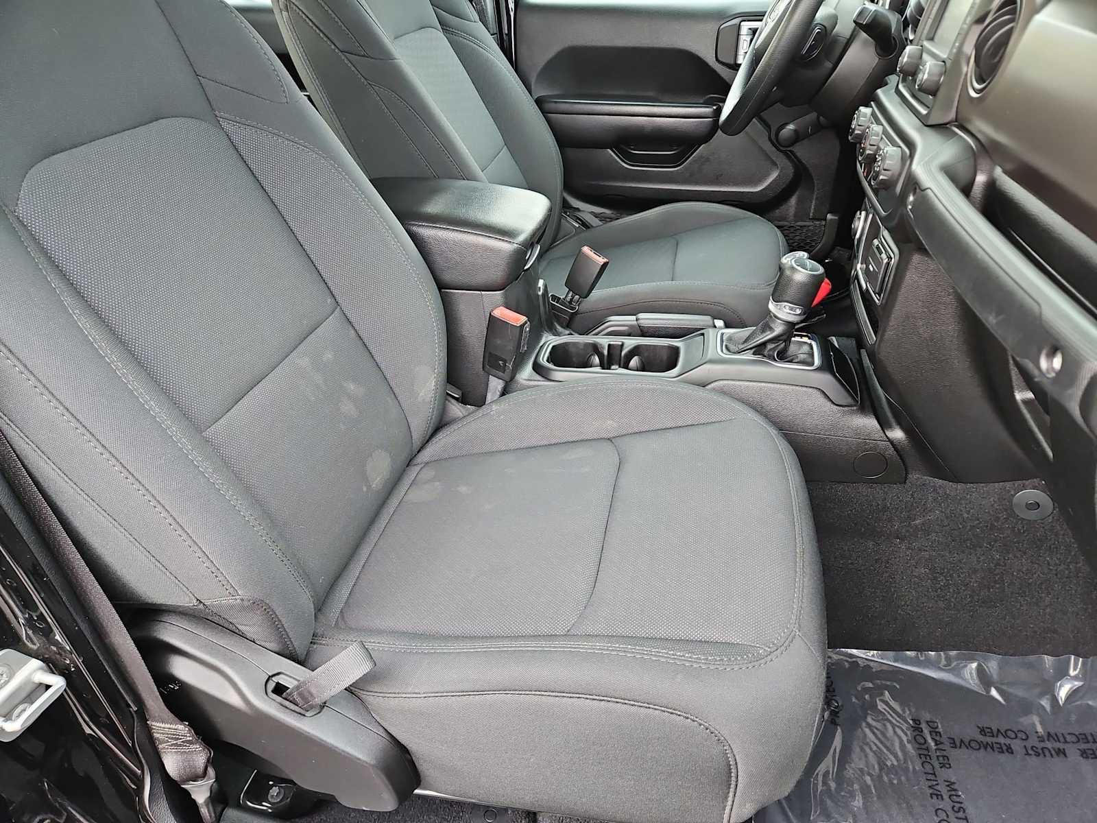 Thumbnail: 2021 Jeep Gladiator - 36