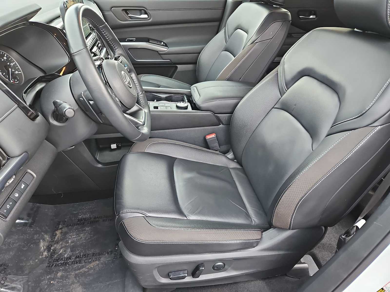 Thumbnail: 2024 Nissan Pathfinder - 17