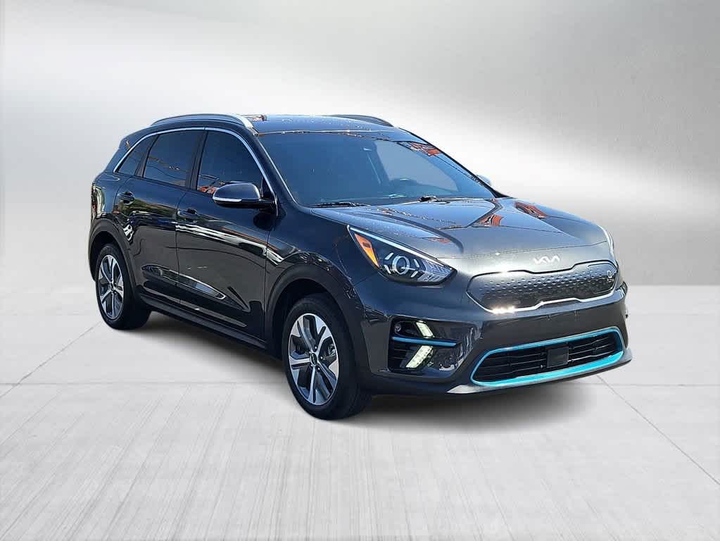2022 Kia Niro S 2