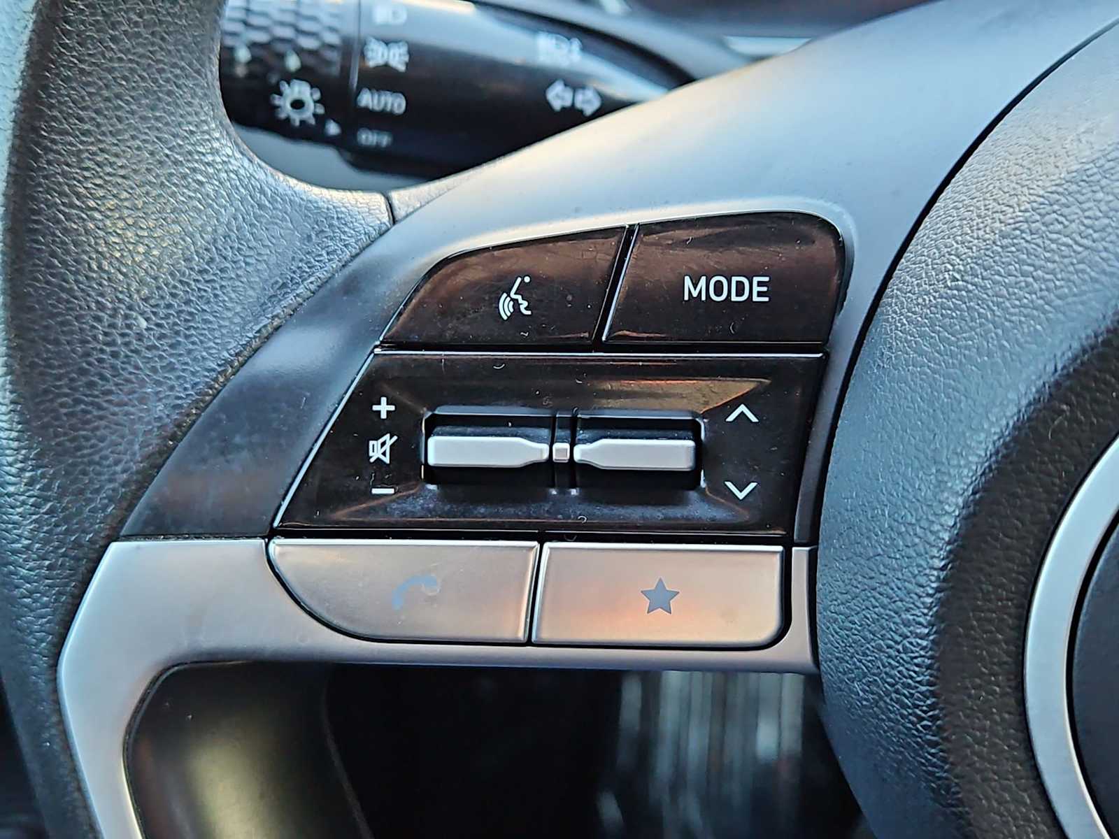 Thumbnail: 2023 Hyundai Santa Cruz - 22