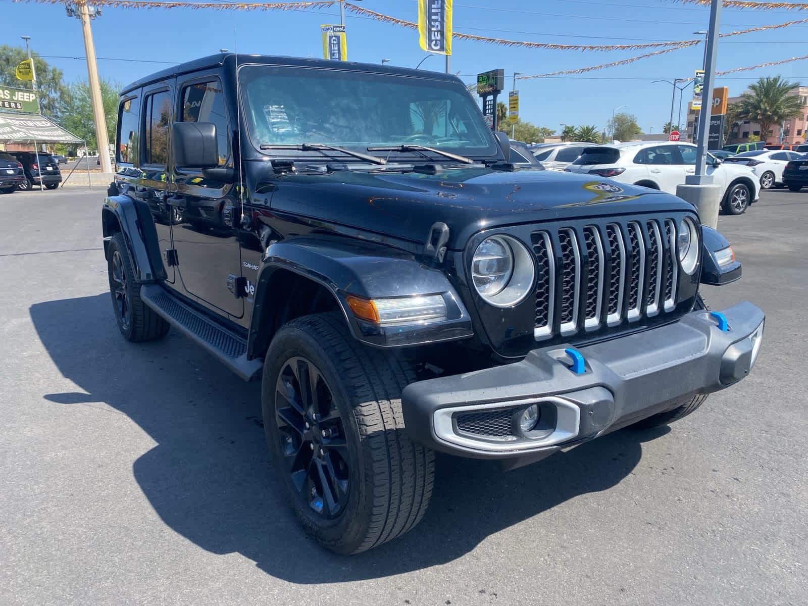 Thumbnail: 2022 Jeep Wrangler - 3