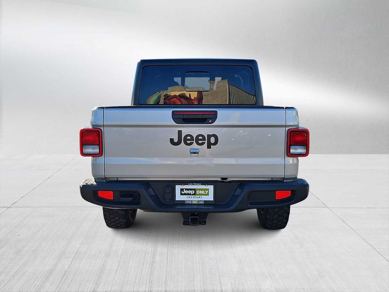 Thumbnail: 2022 Jeep Gladiator - 7