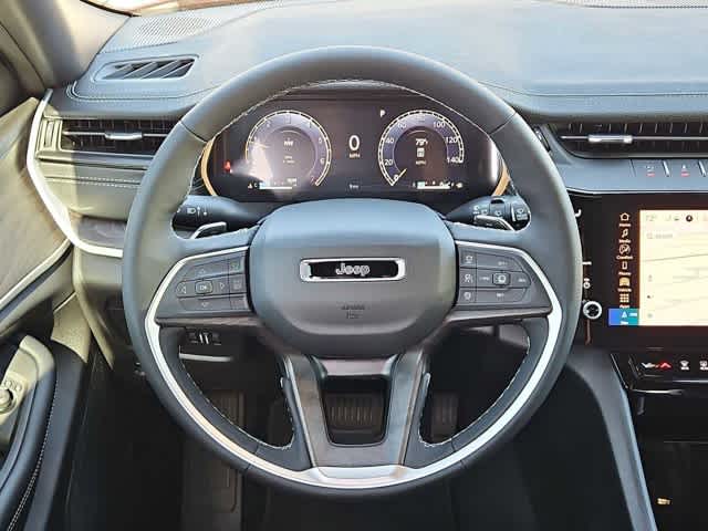 Thumbnail: 2026 Jeep Grand Cherokee - 23