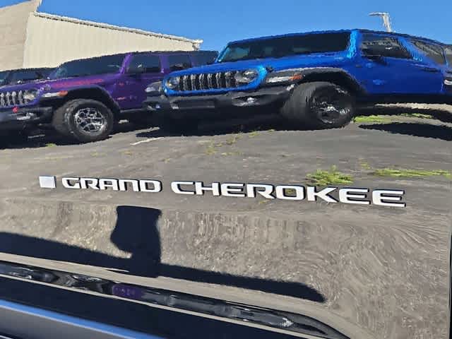 Thumbnail: 2026 Jeep Grand Cherokee - 13