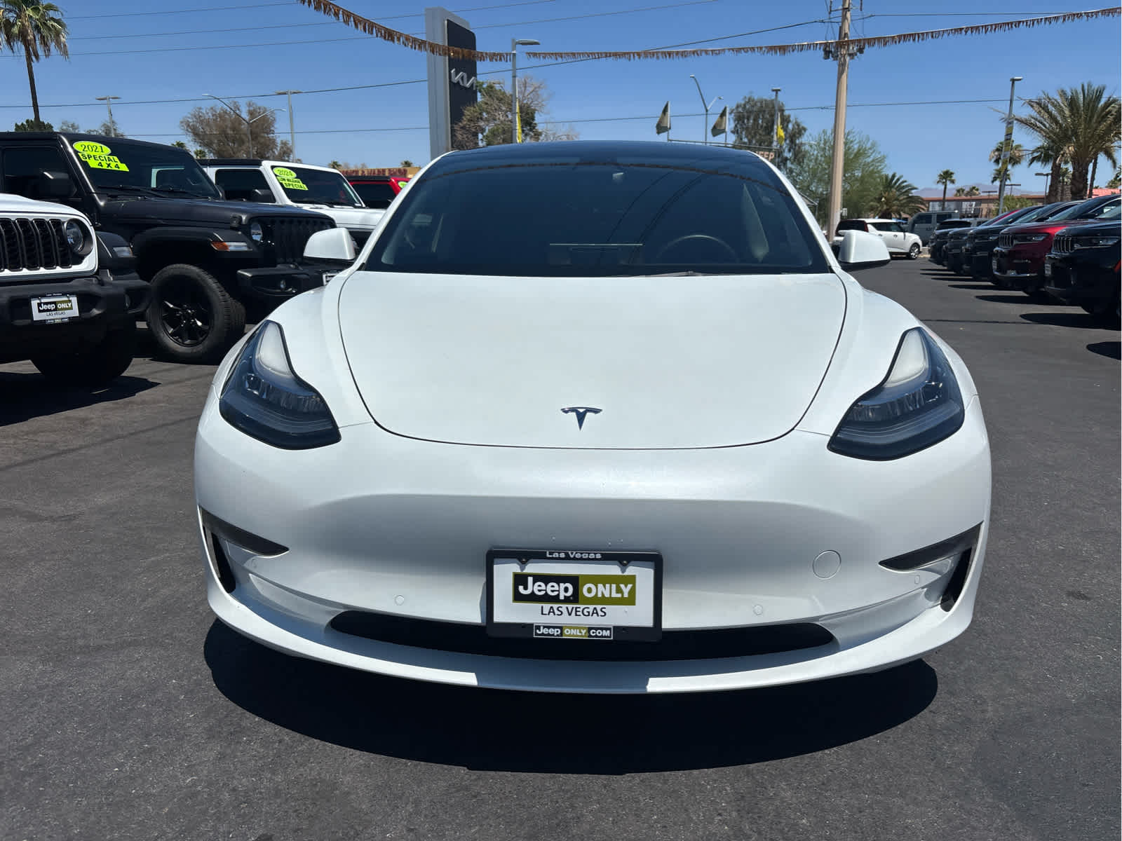 Thumbnail: 2022 Tesla Model 3 - 2