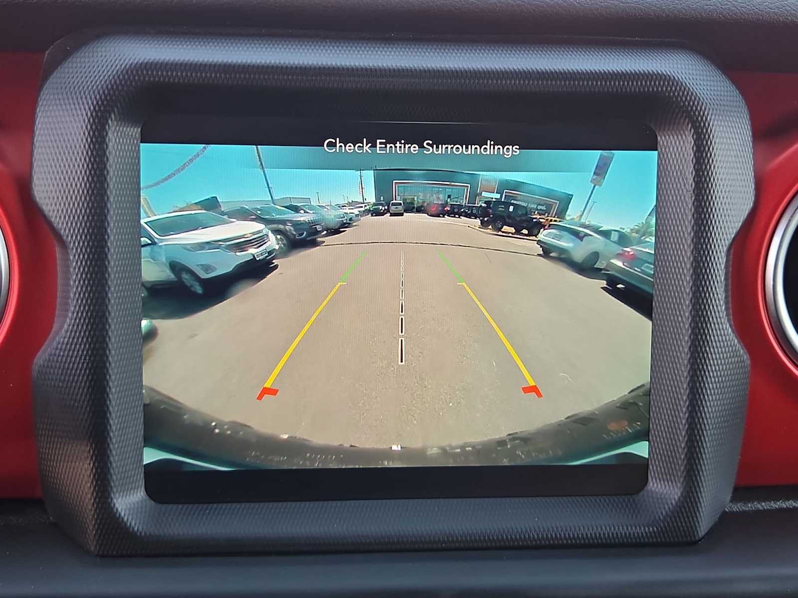 Thumbnail: 2020 Jeep Wrangler - 31