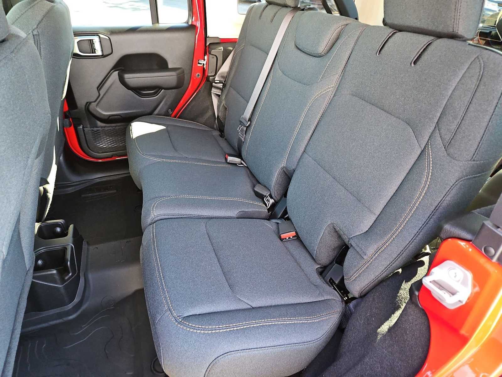 Thumbnail: 2025 Jeep Wrangler - 16